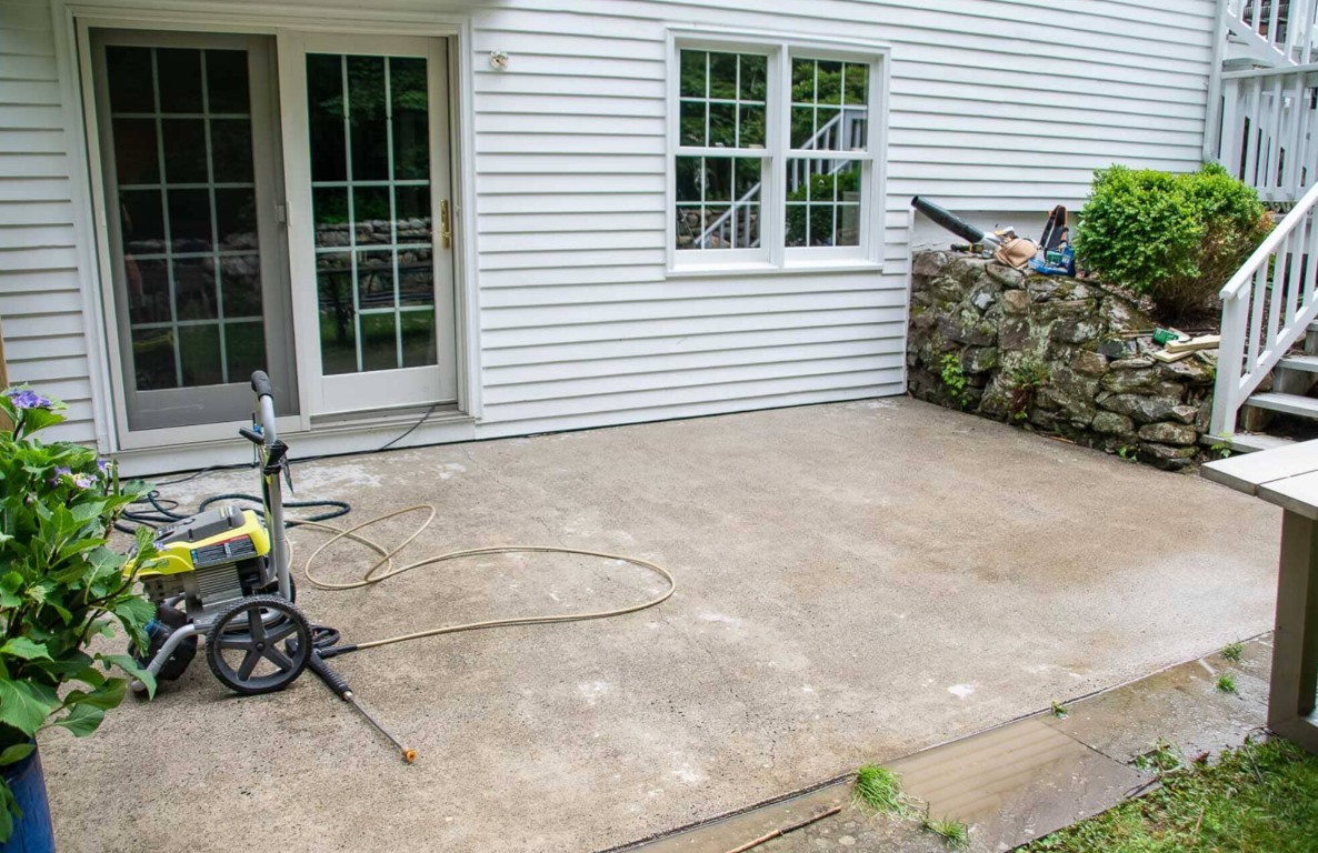 Professional concrete leveling and pressure washing services in Hollywood, FL